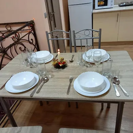 двухярусная в центре мукачева, улица мира Mukatjevo