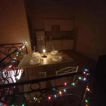 двухярусная в центре мукачева, улица мира