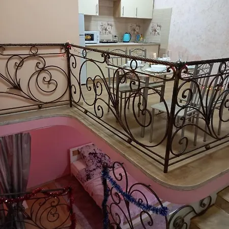 Apartment двухярусная в центре мукачева, улица мира