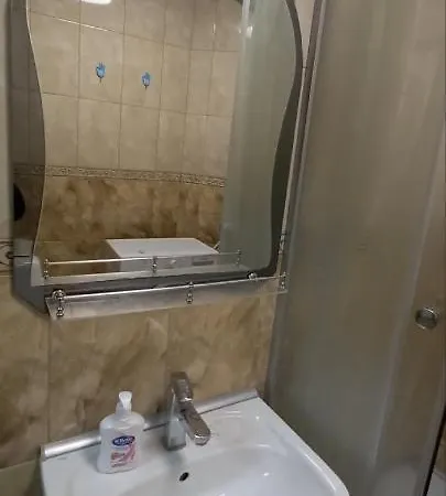 двухярусная в центре мукачева, улица мира * Mukacheve