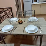 двухярусная в центре мукачева, улица мира Mukacheve